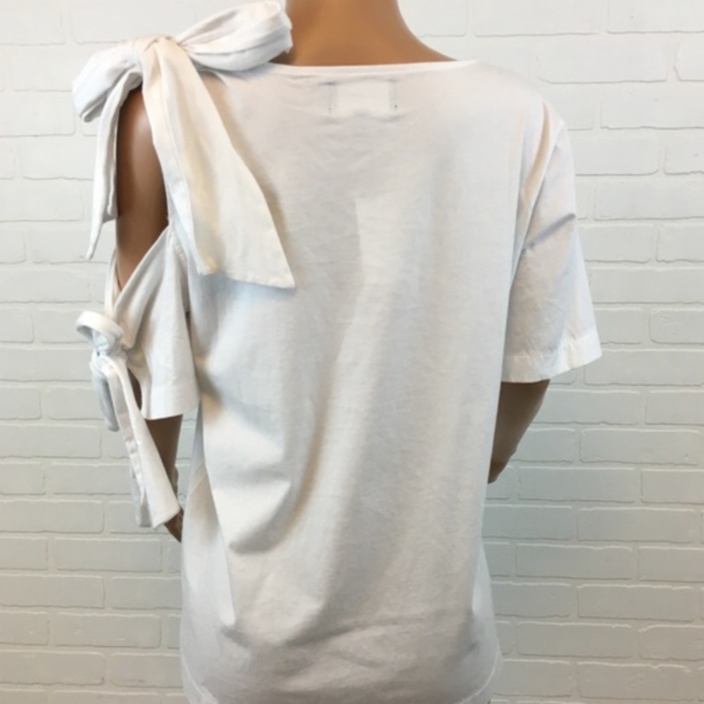 Banana Republic Cold Shoulder Tie Tee - Picture 5 of 8